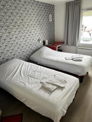 Jaux Fasthotel מראה חיצוני תמונה